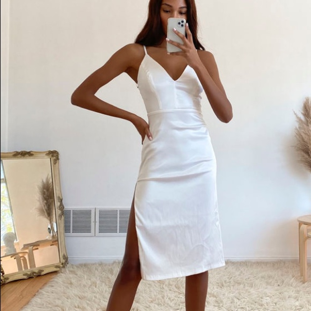 Lulus Stunning Sight White Embroidered Midi Dress